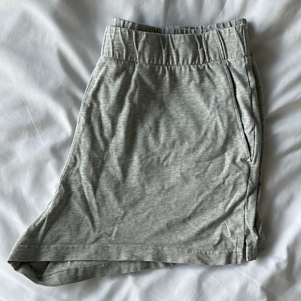 Nike Women's High Waisted Athletic Shorts - Gray